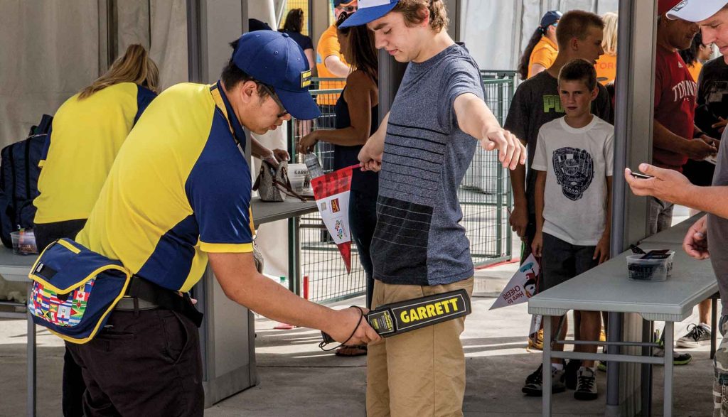 metal detector palmare garrett in aeroporti