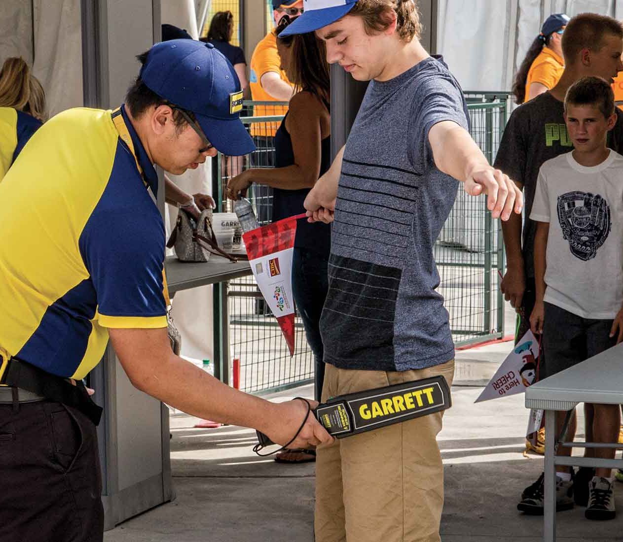 metal detector palmare garrett in aeroporti